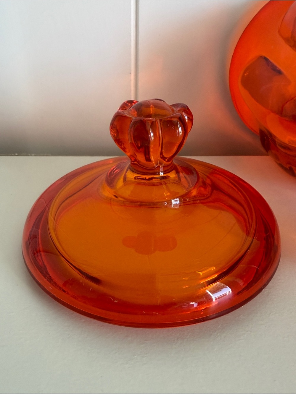 Vintage Viking Glass Epic Six Petal Covered Candy Dish Persimmon Orange UV Glow - Picture 5 of 9